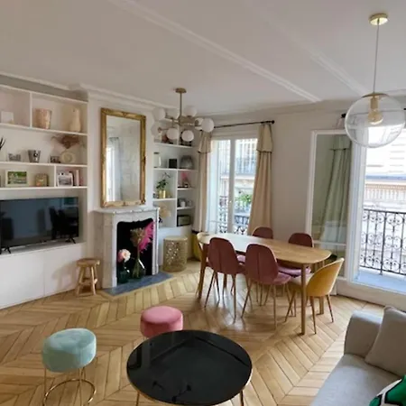 Quiet Renovated Nest In 17th District * باريس